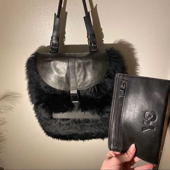 Y3 YOHJI YAMAMOTO Adidas Rare Shearling Sherpa Leather Oversized Bag - Picture 3 of 16